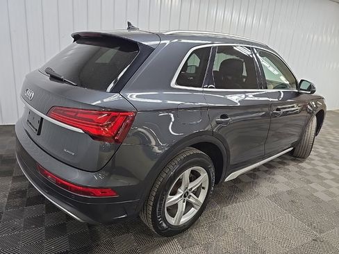 Used 2021 Audi Q5 2.0T Premium w/ Convenience Package AWD/4WD image 10