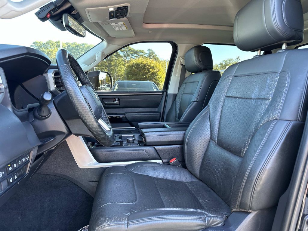 Used 2024 Toyota Tundra Limited AWD/4WD image 23