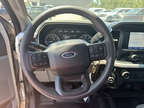Used 2022 Ford F150 XL w/ Trailer Tow Package AWD/4WD image 7