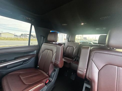Used 2024 Ford Expedition Max Limited image 17
