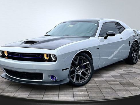 Used 2019 Dodge Challenger R/T w/ Stars & Stripes Edition RWD image 1