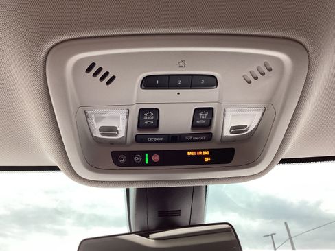 Used 2018 Chevrolet Traverse Premier w/ LPO, 'HIT The Road' Package image 24