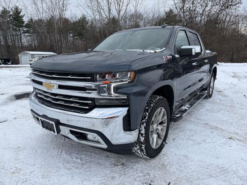 Used 2021 Chevrolet Silverado 1500 LTZ w/ LTZ Convenience Package II image 2