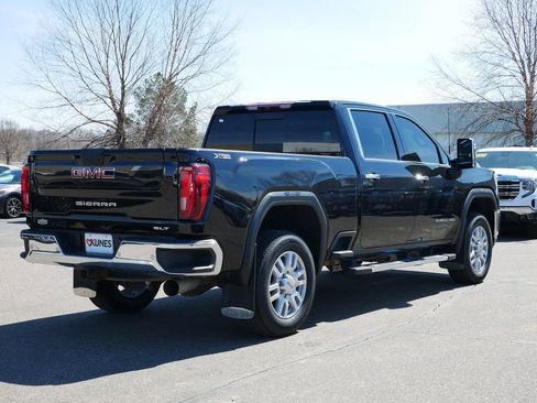 Used 2021 GMC Sierra 3500 SLT w/ SLT Premium Package AWD/4WD image 10