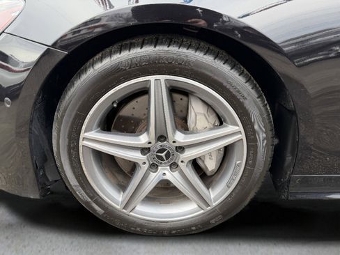 Used 2018 Mercedes-Benz E 400 E 400 image 18