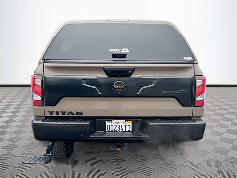 Used 2020 Nissan Titan PRO-4X w/ Pro-4x Convenience Package image 6