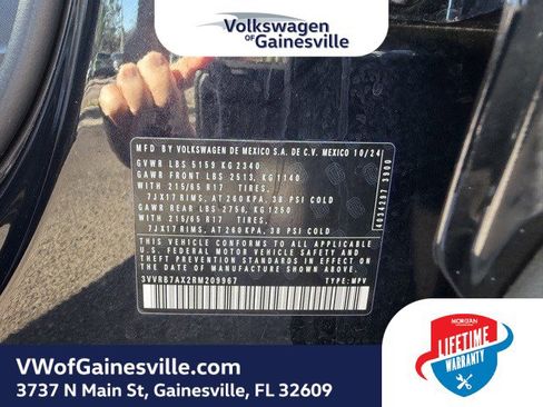 Certified 2024 Volkswagen Tiguan S image 29