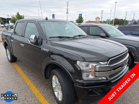 Used 2019 Ford F150 Platinum w/ Equipment Group 701A Luxury AWD/4WD image 2