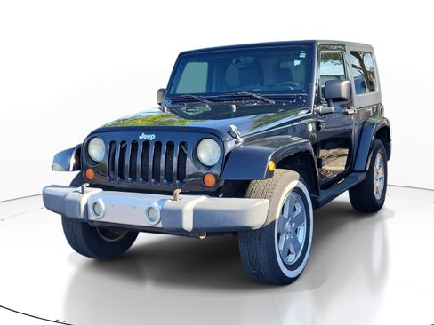 Used 2008 Jeep Wrangler Sahara w/ Dual Top Group image 3