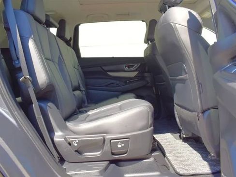 Used 2019 Subaru Ascent Limited AWD/4WD image 32