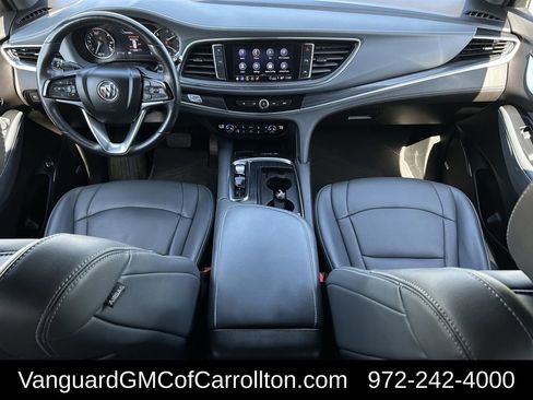 Used 2024 Buick Enclave Premium image 11