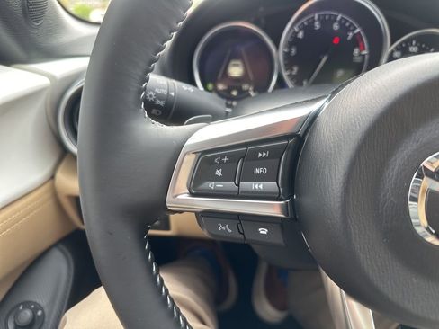 New 2026 MAZDA MX-5 Miata RF Grand Touring RWD image 19
