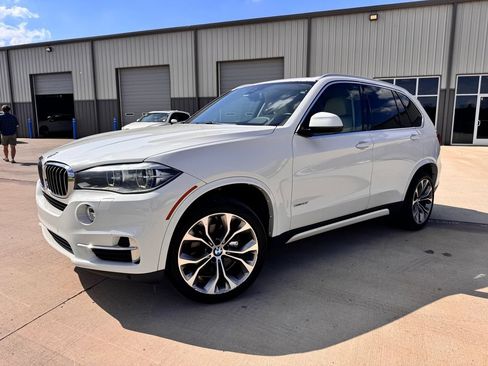 Used 2014 BMW X5 xDrive35i AWD/4WD image 2