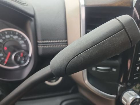 Used 2024 RAM 2500 Laramie AWD/4WD image 15