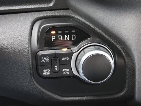 Used 2021 RAM 1500 Big Horn image 28