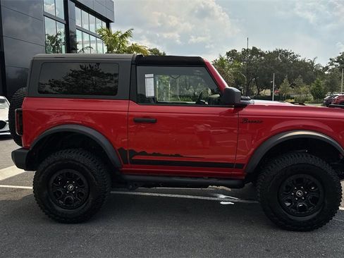 Used 2022 Ford Bronco Wildtrak image 6