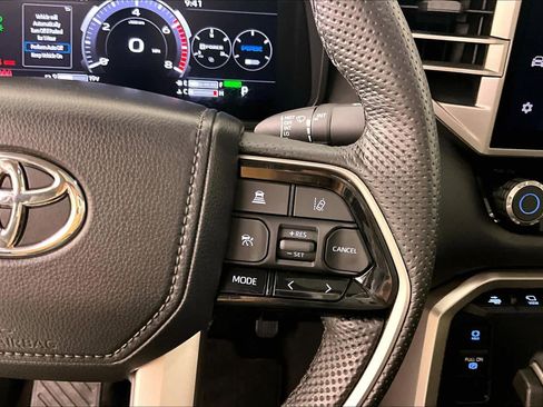 Used 2024 Toyota Tundra Limited image 24