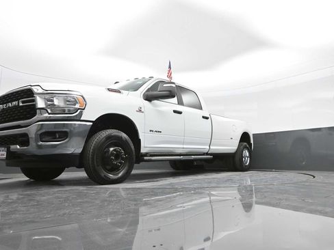 Used 2024 RAM 3500 Big Horn image 85