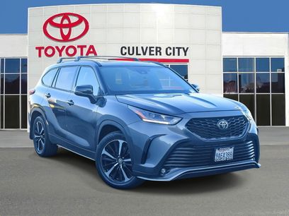 Used 2022 Toyota Highlander XSE