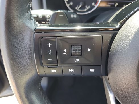 Certified 2023 Nissan Rogue SL w/ SL Premium Package image 18