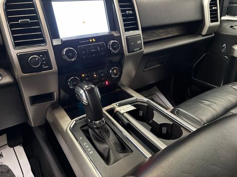 Used 2019 Ford F150 Lariat image 20