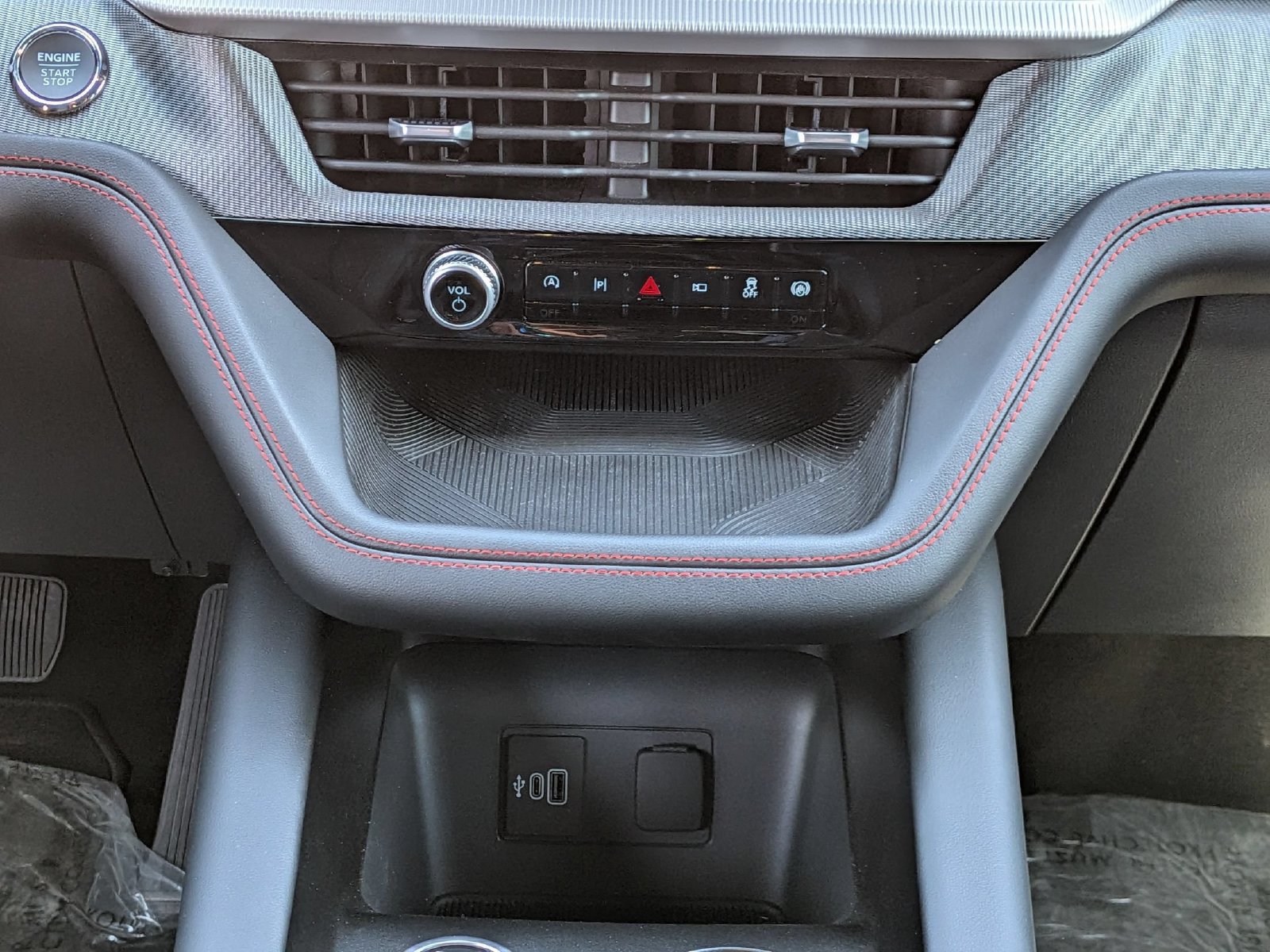 New 2026 Ford Explorer ST-Line w/ ST-Line Street Pack RWD image 23