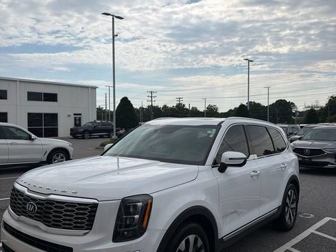 Used 2021 Kia Telluride EX w/ EX Premium Package AWD/4WD image 2