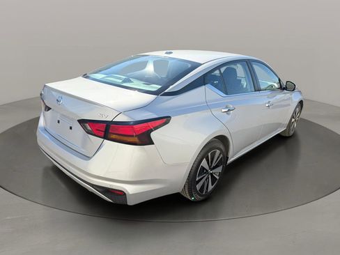 Used 2022 Nissan Altima 2.5 SV image 6