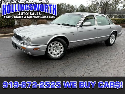 Used 2001 Jaguar XJ8 image 1