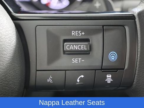 Used 2023 Nissan Rogue SV AWD/4WD image 12