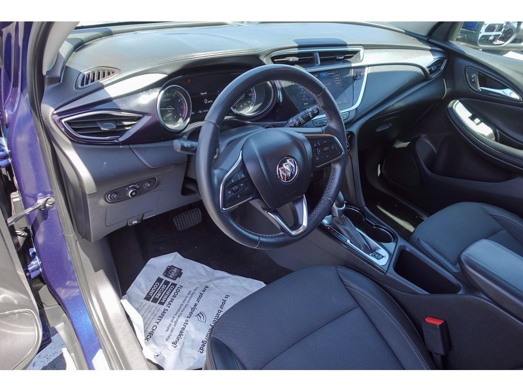 Used 2022 Buick Encore GX Select AWD/4WD image 9