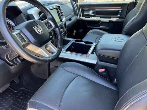 Used 2015 RAM 2500 Laramie AWD/4WD image 10