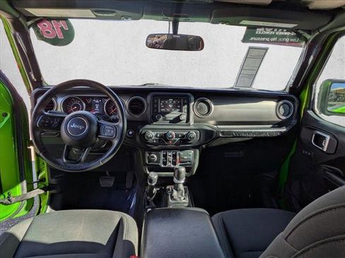 Used 2018 Jeep Wrangler Unlimited Sport S image 14