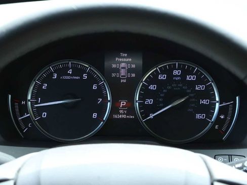 Used 2017 Acura MDX SH-AWD image 18