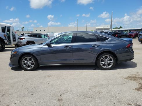 Used 2024 Honda Accord EX image 8