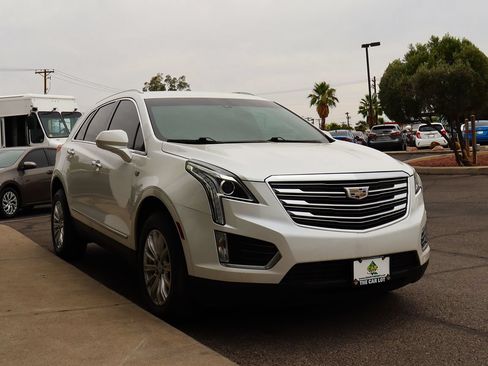 Used 2019 Cadillac XT5 FWD image 14