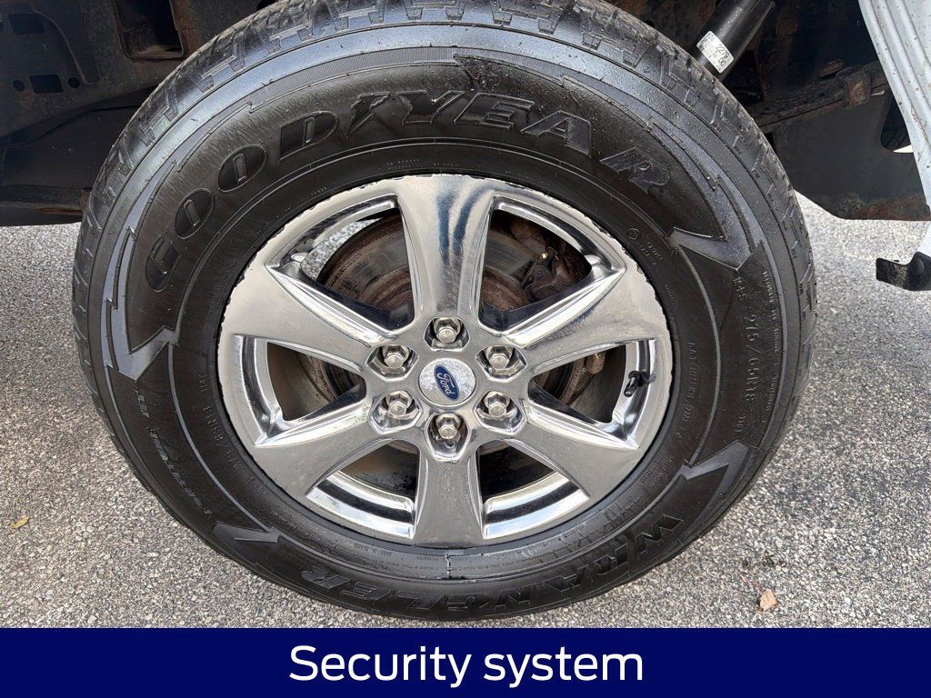 Used 2019 Ford F150 XLT w/ Equipment Group 302A Luxury AWD/4WD image 19