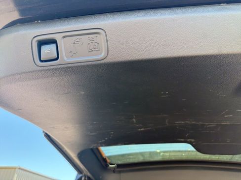 Used 2024 Ford Expedition Max XLT image 22