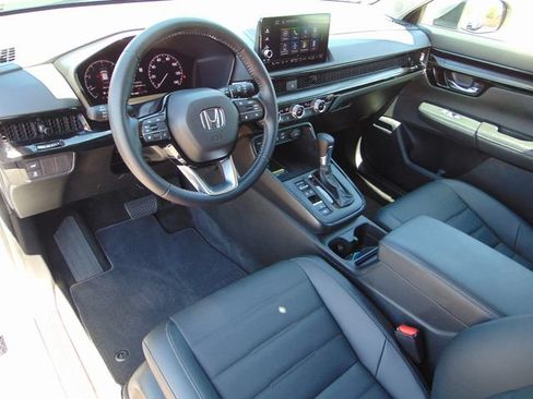 Used 2025 Honda CR-V EX-L image 11