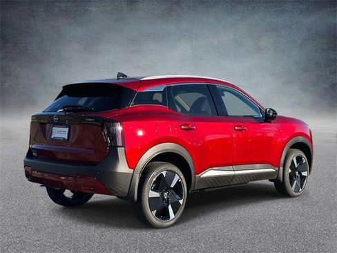 New 2026 Nissan Kicks SR image 2