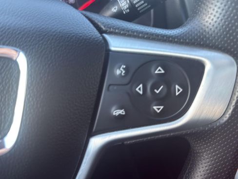 Used 2023 GMC Acadia SLE w/ Driver Convenience Package image 19