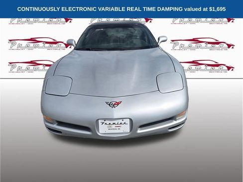 Used 1998 Chevrolet Corvette Coupe w/ Memory Pkg RWD image 2