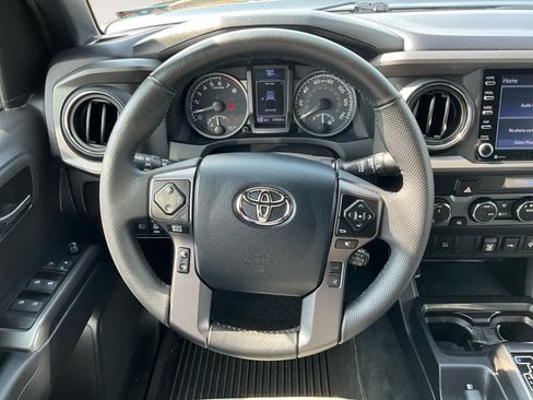 Used 2023 Toyota Tacoma TRD Sport w/ Black Out Package (TMS) AWD/4WD image 12