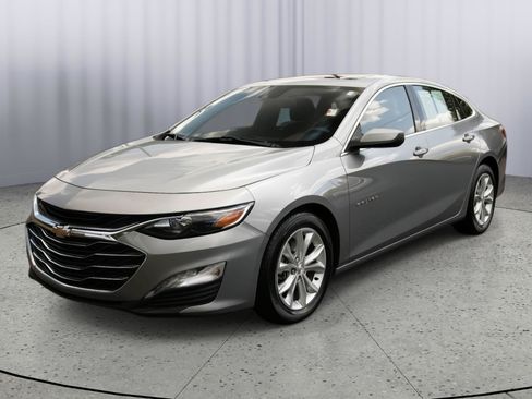 Used 2023 Chevrolet Malibu LT FWD image 18