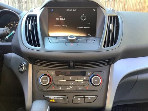 Used 2019 Ford Escape SE AWD/4WD image 18