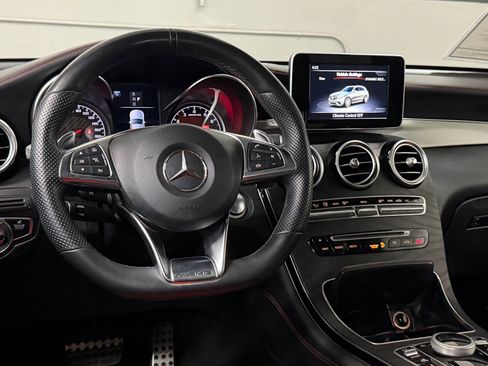 Used 2019 Mercedes-Benz GLC 63 AMG 4MATIC image 33