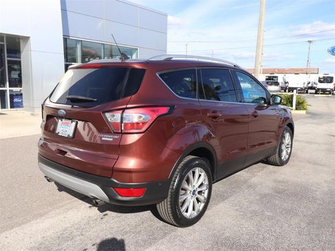 Used 2018 Ford Escape Titanium w/ Ford Safe & Smart Package image 11