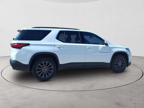 Used 2023 Chevrolet Traverse RS AWD/4WD image 4