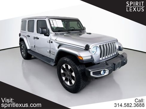 Used 2018 Jeep Wrangler Unlimited Sahara AWD/4WD image 1
