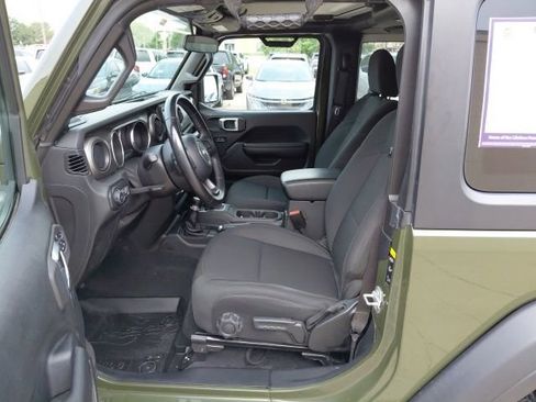 Used 2021 Jeep Wrangler Sport AWD/4WD image 24